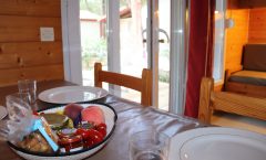 camping con restaurante costa oeste de corcega